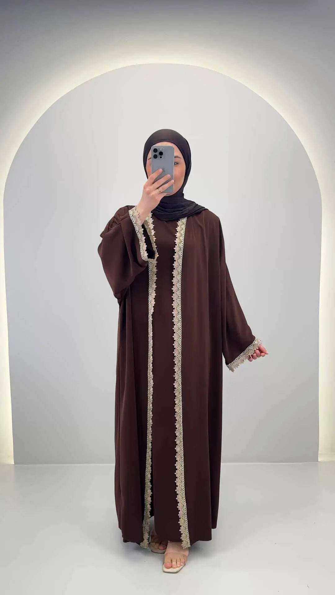 <tc>L</tc>jag<tc>m</tc>en abaya <tc>S</tc>och Braun