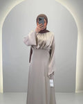 Esla aftonklänning beige