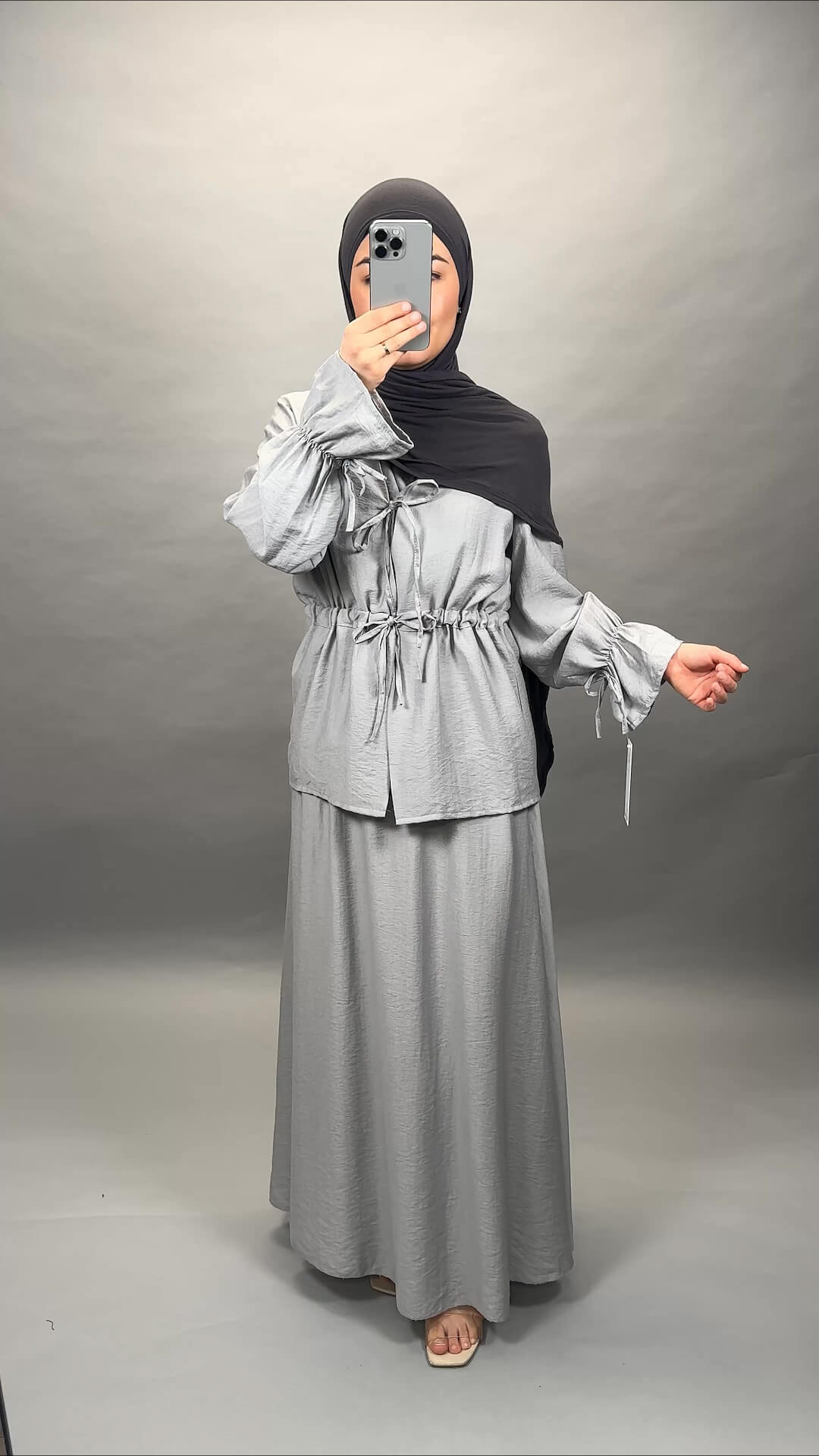 Asliya tvådelad grå