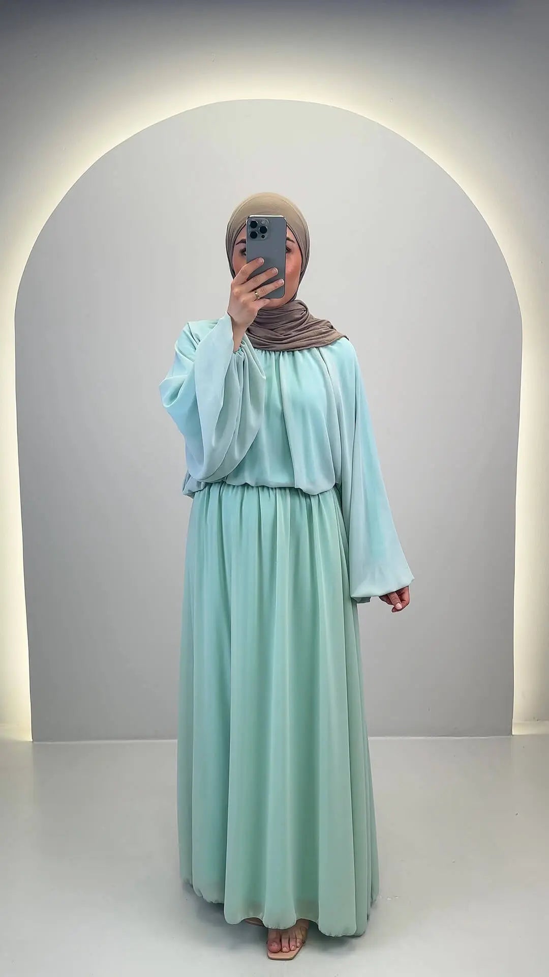 Malak Kjol