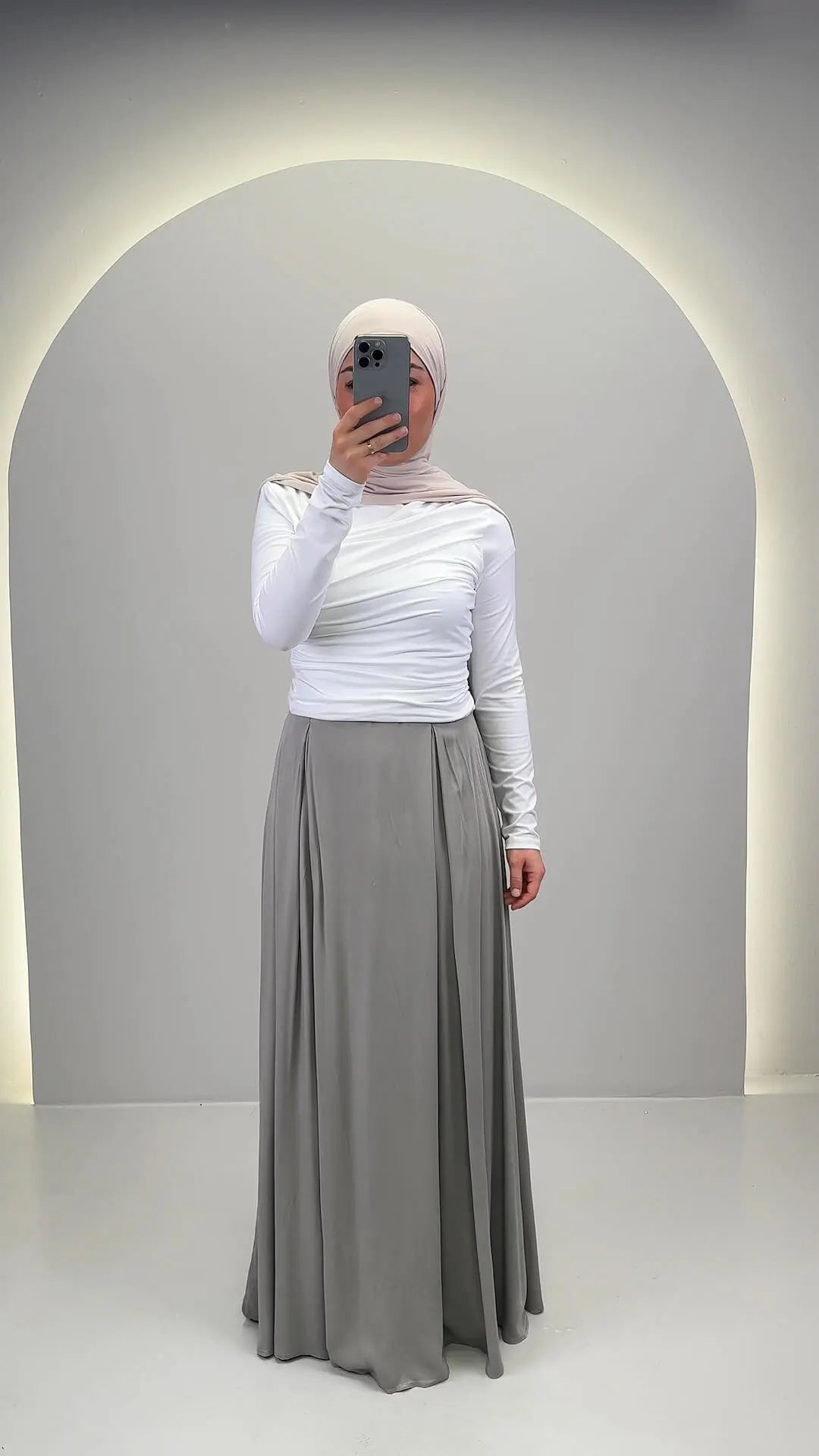 Yumna Kjol