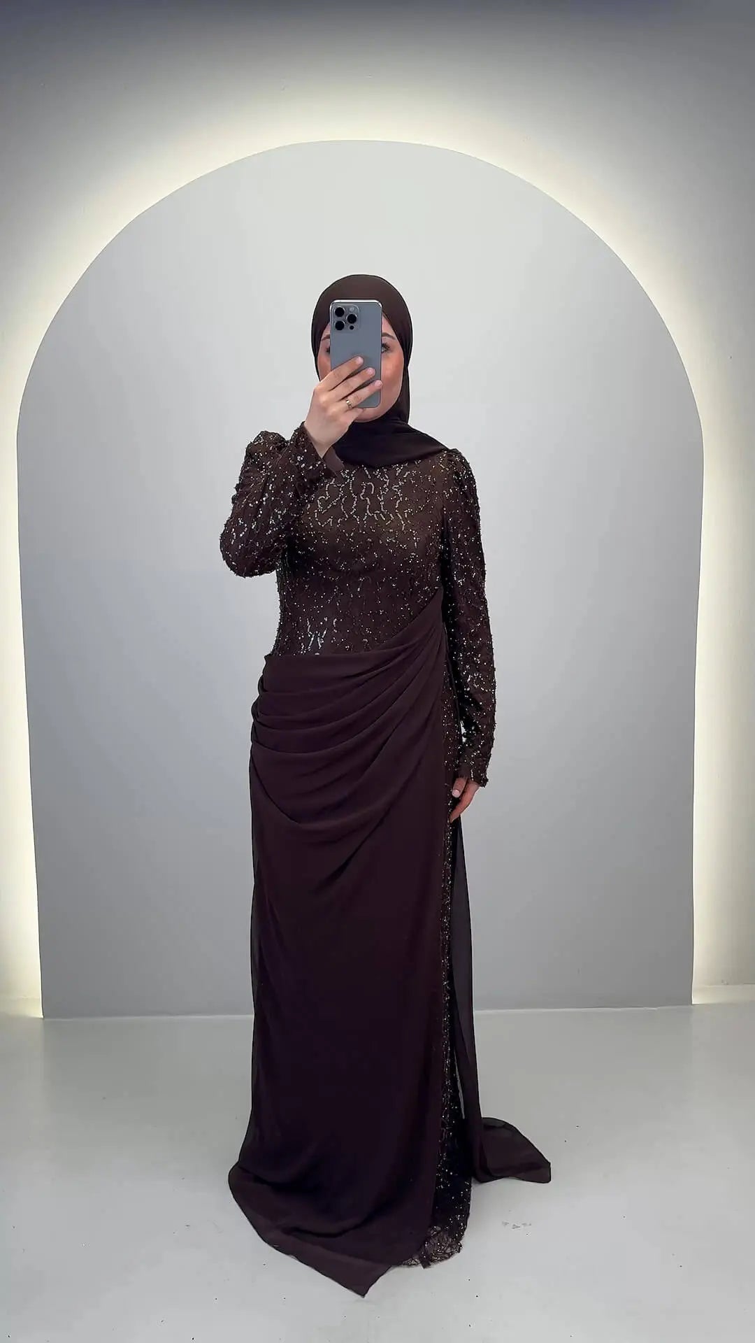 Aliraya kvällsklänning