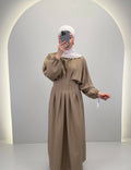 Loya Klänning Beige