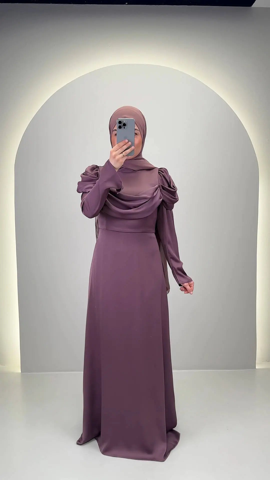 Esma kvällsklänning Berry