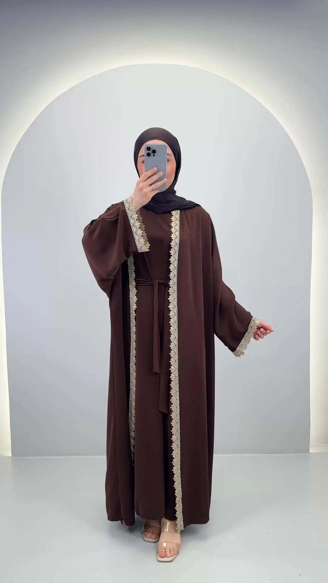 <tc>L</tc>jag<tc>m</tc>en abaya <tc>S</tc>och Braun