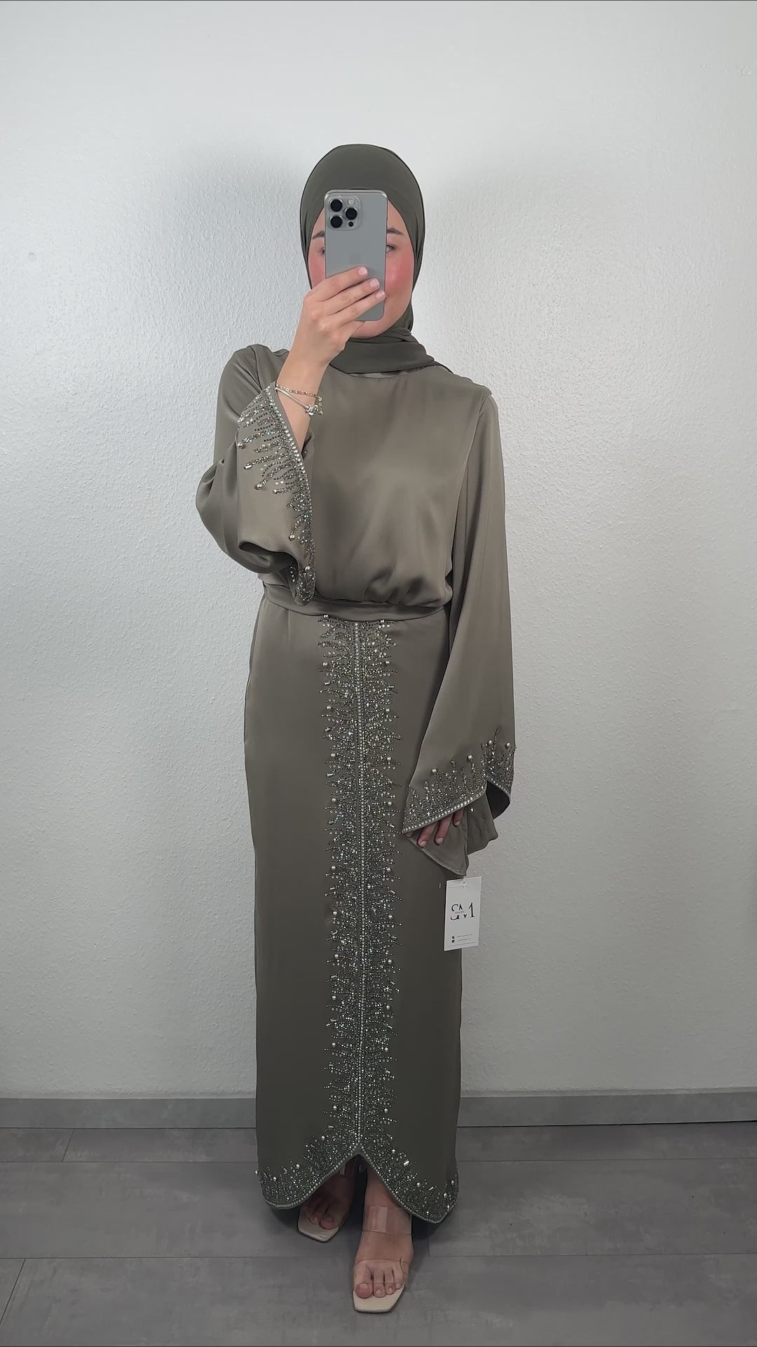 <tc>M</tc>robe de soirée aya kaki