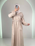 Reyna Klänning Beige